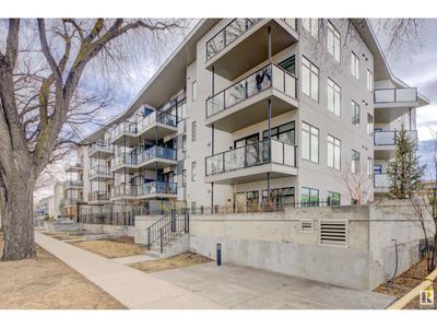 10837 83 Ave Nw, Condo with 1 bedrooms, 1 bathrooms and 1 parking in Edmonton AB | Image 1