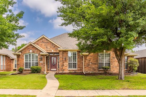 1433 Woodmont Dr, Allen, TX, 75002-1839 | Card Image