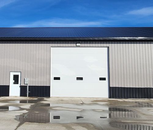 817 Industrial Rd, Pipestone, MN, 56164-2289 | Card Image
