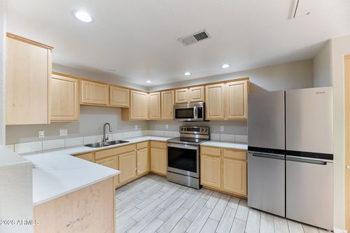 1013-9555 E Raintree Dr, Scottsdale, AZ, 85260-7752 | Card Image