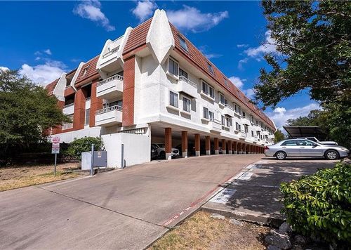 apt-308-3115 Helms St, Austin, TX, 78705-3056 | Card Image