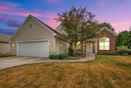 2905 Tanglewood Drive, Waukesha, WI, 53189 | Card Image