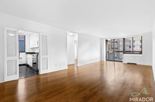 10g-145 W 67th St, New York, NY, 10023-5932 | Card Image