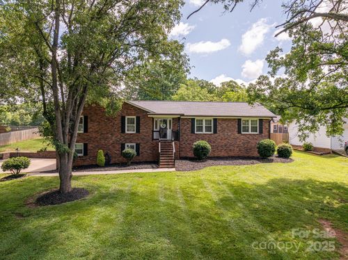 1761 Arden Dr, Lincolnton, NC, 28092-7751 | Card Image