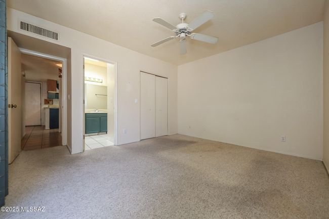 Primary Bedroom | Image 17