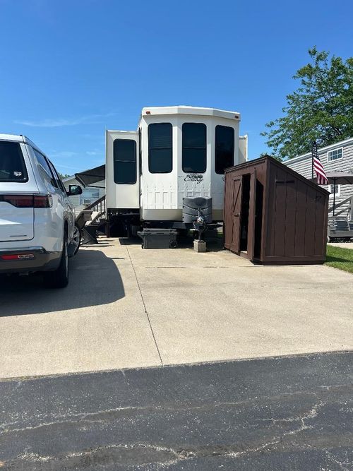 3675 E Michigan Avenue, Sims Township, MI, 48703 | Card Image