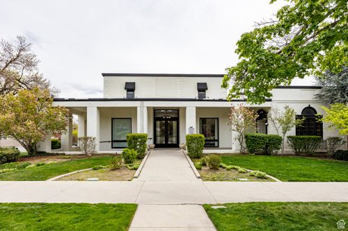 372 E 100 S, Salt Lake City, UT, 84111-1702 | Card Image