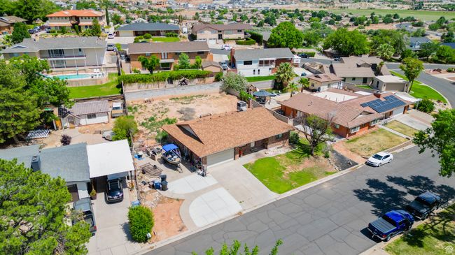 Aerial perspective of suburban area | Image 7