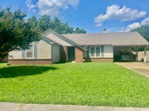 7012 Daneman Dr, Memphis, TN, 38133-7058 | Card Image
