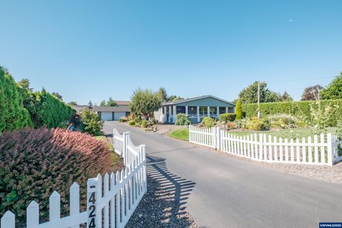 4240 Monroe Ave Ne, Salem, OR, 97301-4851 | Card Image