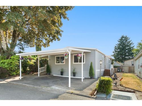 77-21100 Ne Sandy Blvd, Fairview, OR, 97024-9789 | Card Image