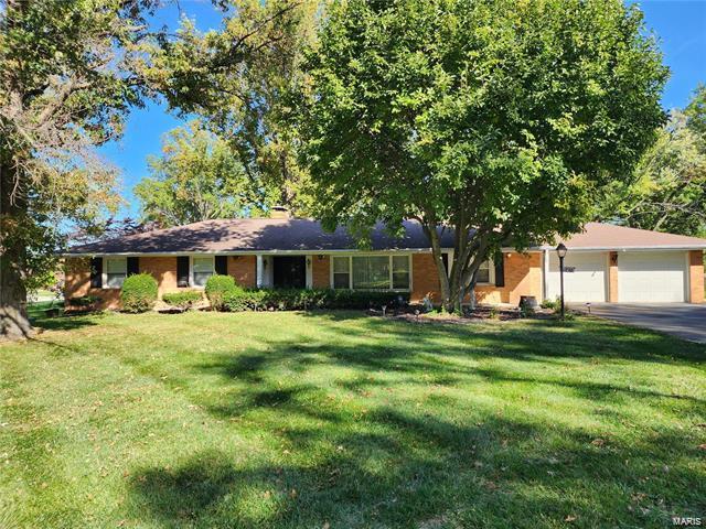 Northway Dr, Saint Louis, MO 63136