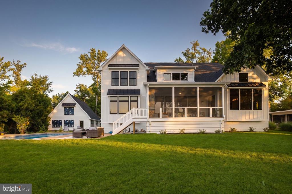 Residential in ANNAPOLIS 5