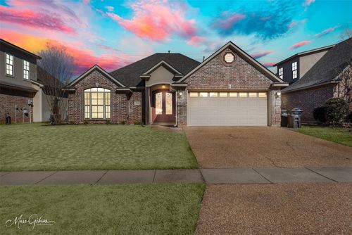 566 Chinquipin Dr, Bossier City, LA, 71111-5176 | Card Image