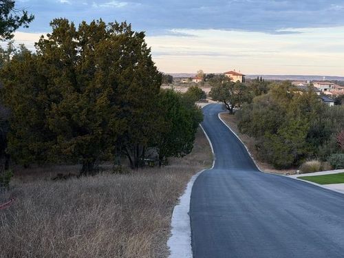 W25016 Apache Tears, Horseshoe Bay, TX, 78657 | Card Image