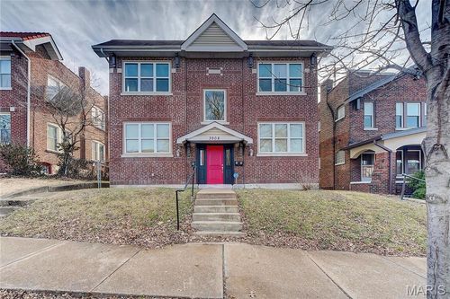 2fw-3908 Mcdonald Ave, Saint Louis, MO, 63116-3809 | Card Image