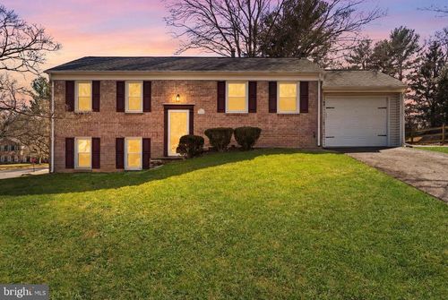 11200 Trippon Ct, NORTH POTOMAC, MD, 20878-2589 | Card Image