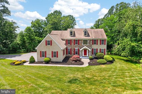 904 Victoria Ct, DOWNINGTOWN, PA, 19335-4459 | Card Image