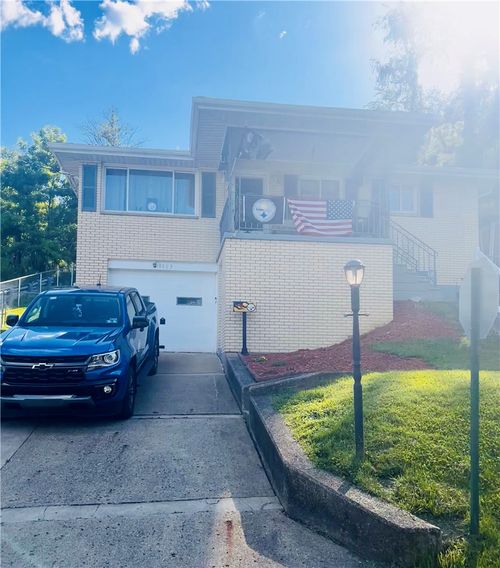 1003 Oakland Ave, Charleroi, PA, 15022-2001 | Card Image