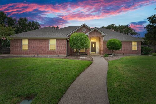 1205 Steamboat Drive, Hewitt, TX, 76643 | Card Image