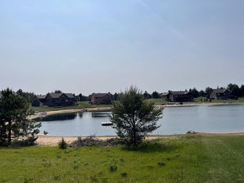 N7419 Quiet Water Ct, New Lisbon, WI, 53950-9016 | Card Image