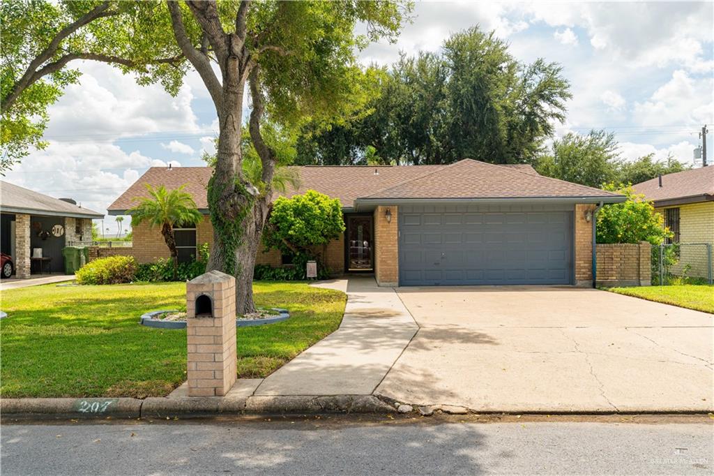 Becker St, Alamo, TX 78516
