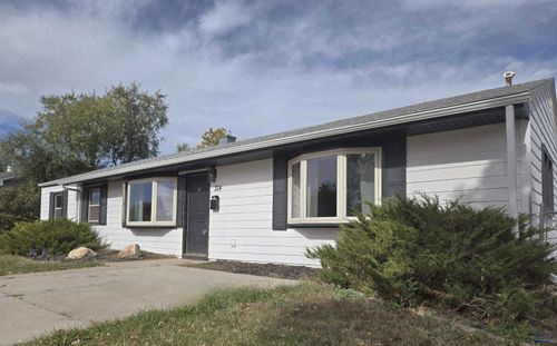 324 E Indiana St, Rapid City, SD, 57701-5674 | Card Image