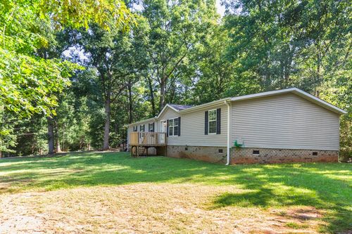 111 Shoals Ct, Six Mile, SC, 29682-9438 | Card Image