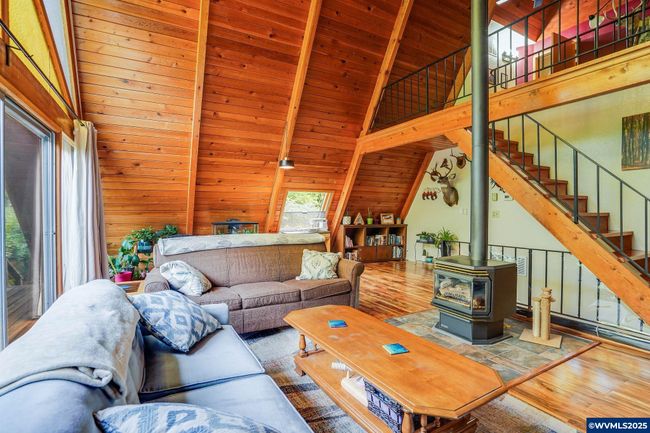 6700 Acorn Way Se, House other with 3 bedrooms, 2 bathrooms and null parking in Turner OR | Image 18