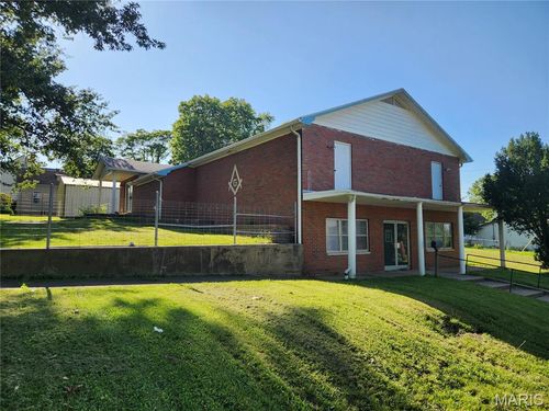 221 E Saint Louis St, Lebanon, IL, 62254-1612 | Card Image