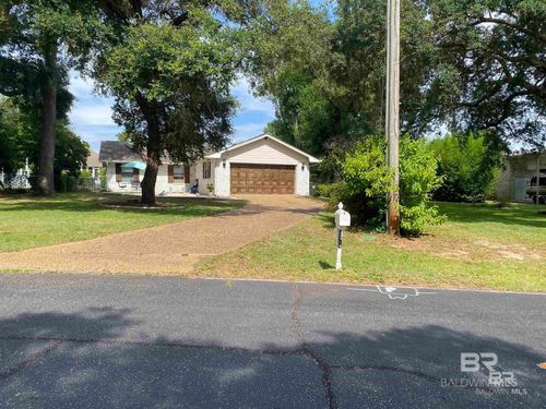 2186 Spanish Oak Dr, Lillian, AL, 36549-5408 | Card Image