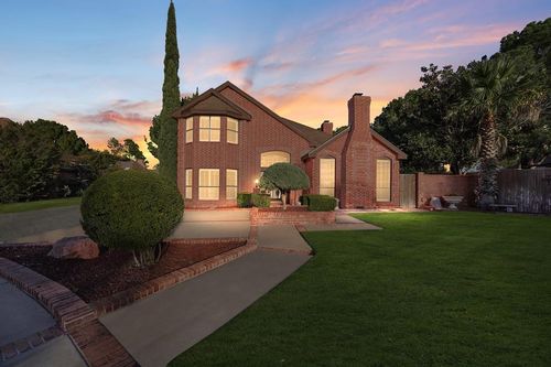 1801 Devonshire Ct, Midland, TX, 79705-1722 | Card Image