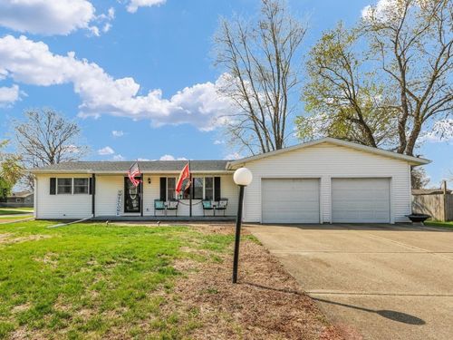 205 E Briarcliff Drive, St. Joseph, IL, 61873 | Card Image