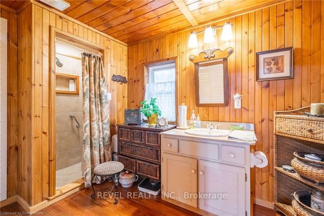24 Lake Rd, House other with 2 bedrooms, 1 bathrooms and 2 parking in Selkirk ON | Image 28