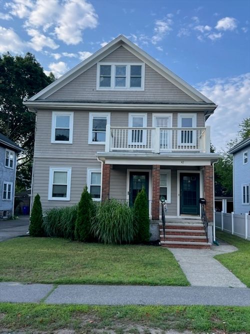 2-47 Dyer Ave, Milton, MA, 02186-1511 | Card Image
