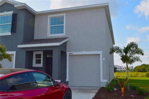 8880 Milestone Dr, SARASOTA, FL, 34238-3905 | Card Image