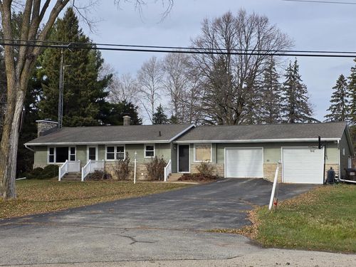 W4306 Us Highway 18, Jefferson, WI, 53549-9774 | Card Image