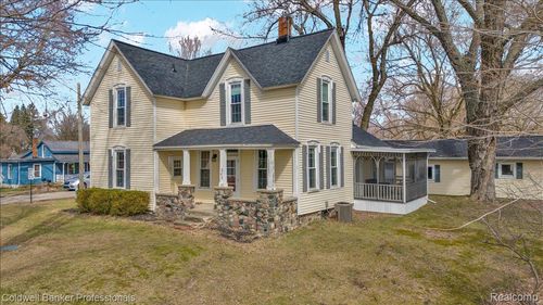 205 S Lake Pleasant Rd, Attica, MI, 48412-9674 | Card Image