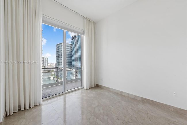 APT-2201 - 900 Brickell Key Blvd, Condo with 3 bedrooms, 4 bathrooms and null parking in Miami FL | Image 19