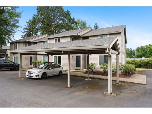 55-10900 Sw 76th Pl, Tigard, OR, 97223-8767 | Card Image