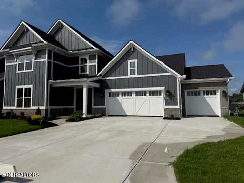 2125 White Sycamore Ln, Knoxville, TN, 37932-3681 | Card Image