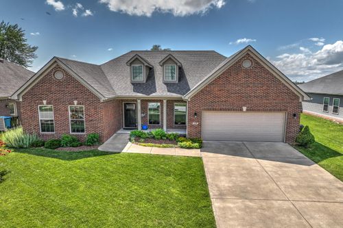 117 Ferguson Ln, Georgetown, KY, 40324-1284 | Card Image