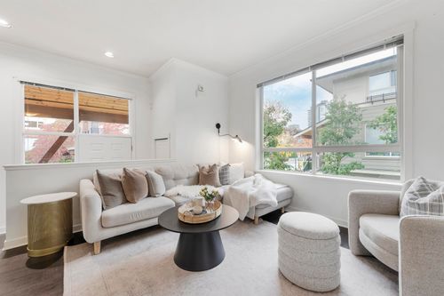 21-301 Klahanie Dr, Port Moody, BC, V3H0C2 | Card Image