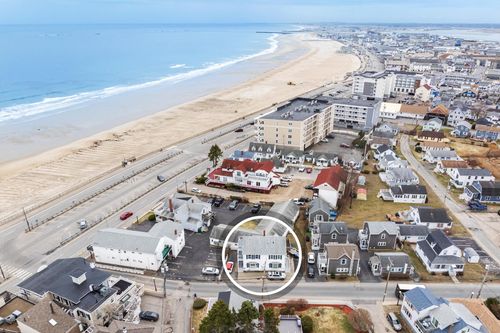 24-359 Ocean Blvd, Hampton, NH, 03842-3603 | Card Image