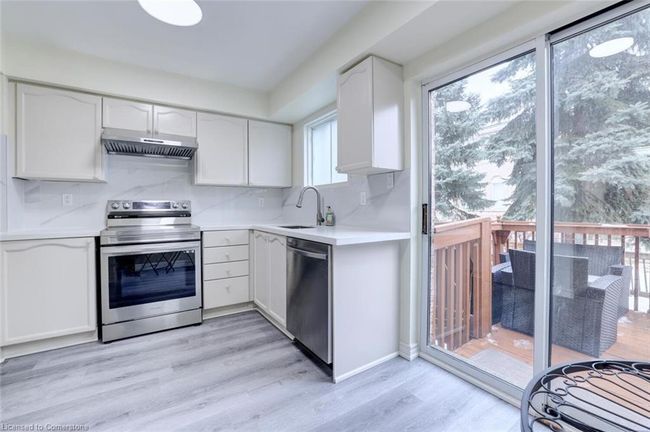 116 - 1050 Bristol Rd W, Townhouse with 3 bedrooms, 3 bathrooms and 2 parking in Mississauga ON | Image 10
