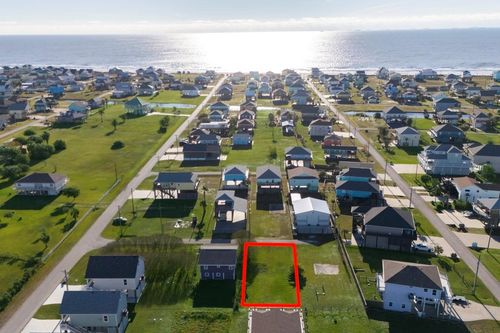 2109 1st, Crystal Beach, TX, 77650 | Card Image