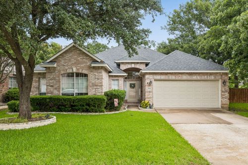 2205 Kittyhawk Dr, Plano, TX, 75025-6057 | Card Image