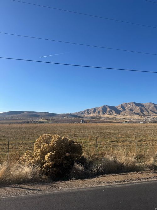 10900 S 5250 W, Payson, UT, 84651-9610 | Card Image