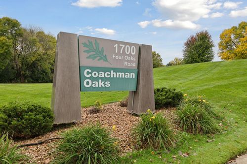 apt-226b-1700 Four Oaks Rd, Eagan, MN, 55121-1863 | Card Image