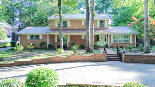 1605 Brentwood Dr, Athens, TN, 37303-4418 | Card Image